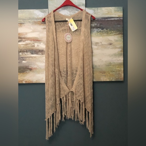 Umgee Sweaters - Umgee Boho Fringe Vest Cardigan